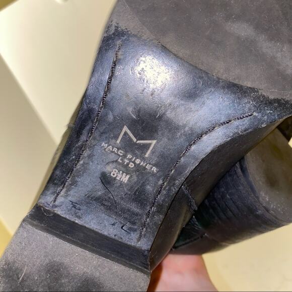 MARC FISHER pull on booties 8.5 - Picture 3 of 7